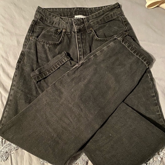 Ragged Priest distressed black mom jeans - Picture 7 of 7